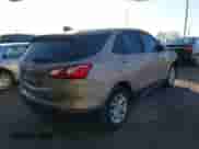 2019 Chevrolet Equinox LS с VIN 2GNAXSEV5K6110477, выставлен на аукционе IAAI как лот 43305252 с пробегом 170 151 миль миль и . История ставок и продаж доступна на DreamBid. Изображение 4.