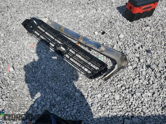 2019 Toyota Tundra SR5 with VIN 5TFAY5F19KX830349, listed as a Copart auction lot 71472715 with 86,225 mi miles and Salvage title. Bid and sale history available at DreamBid. Image 12.