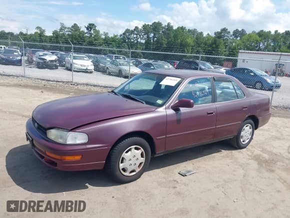 1992 Toyota Camry LE с VIN 4T1SK12EXNU135354, выставлен на аукционе IAAI как лот 42786369 с пробегом 154 521 миль миль и . История ставок и продаж доступна на DreamBid. Изображение 2.