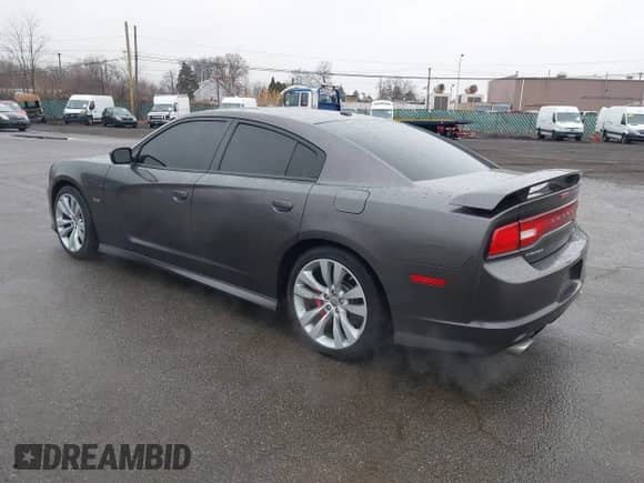 2014 Dodge Charger SRT-8 с VIN 2C3CDXEJ0EH250650, выставлен на аукционе IAAI как лот 41486045 с пробегом 122 018 миль миль и . История ставок и продаж доступна на DreamBid. Изображение 3.