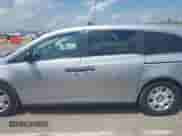 2012 Honda Odyssey LX z VIN 5FNRL5H22CB009516, wystawiony jako IAAI lot #42802505 z przebiegiem 197 516 mil mil oraz . Historia ofert i sprzedaży dostępna na DreamBid. Obrazek 14.