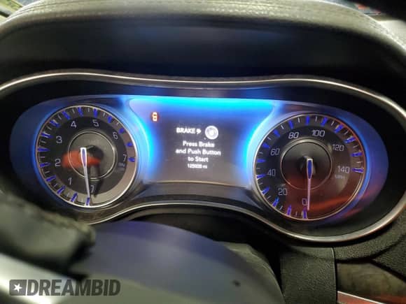 2015 Chrysler 300 C с VIN 2C3CCAEG2FH920771, выставлен на аукционе Copart как лот 69754855 с пробегом 125 939 миль миль и Списание • Salvage title. История ставок и продаж доступна на DreamBid. Изображение 9.