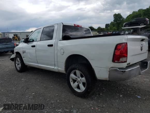 2022 Ram 1500 Tradesman z VIN 3C6RR7KG7NG211349, wystawiony jako Copart lot #55537185 z przebiegiem 73 000 mil mil oraz Szkoda całkowita • Salvage title. Historia ofert i sprzedaży dostępna na DreamBid. Obrazek 2.