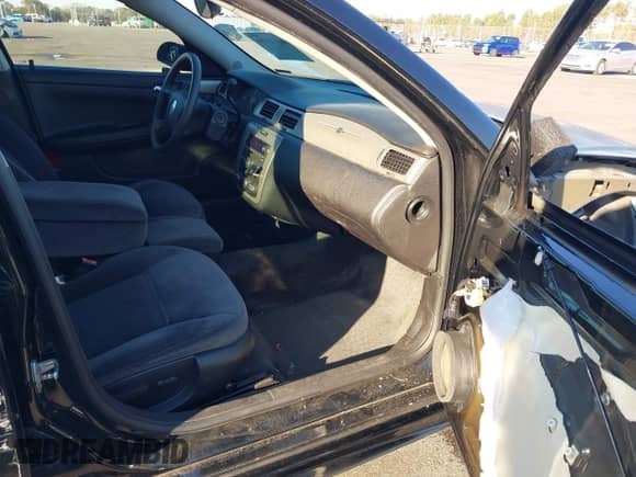 2011 Chevrolet Impala Police Police with VIN 2G1WD5EM6B1251953, listed as a IAAI auction lot 40972078 with 106,935 mi miles and . Bid and sale history available at DreamBid. Image 5.