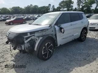 2022 Mitsubishi Outlander SE с VIN JA4J3UA82NZ088506, выставлен на аукционе Copart как лот 54781715 с пробегом 83 889 миль миль и Списание • Salvage title. История ставок и продаж доступна на DreamBid. Изображение 1.