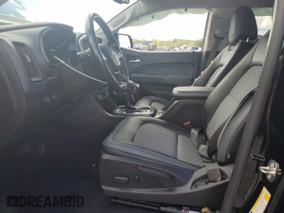 2020 Chevrolet Colorado 4WD Z71 с VIN 1GCGTDEN7L1115551, выставлен на аукционе Copart как лот 84430235 с пробегом 84 873 миль миль и Списание • Salvage title. История ставок и продаж доступна на DreamBid. Изображение 7.