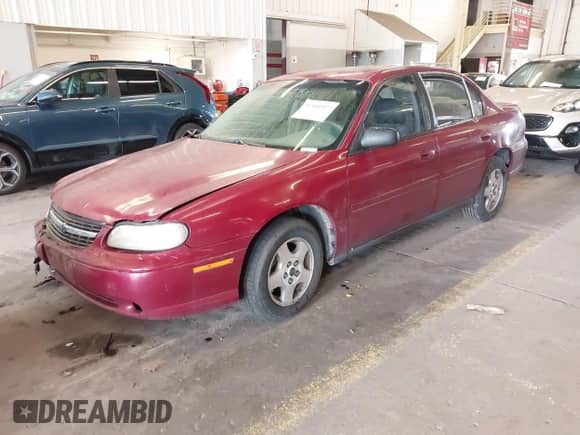 2004 Chevrolet Malibu Classic z VIN 1G1ND52F84M549946, wystawiony jako IAAI lot #42404927 z przebiegiem Nie podano mil oraz . Historia ofert i sprzedaży dostępna na DreamBid. Obrazek 2.