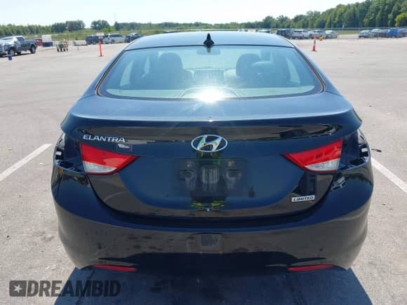 2013 Hyundai Elantra GLS с VIN KMHDH4AE4DU962730, выставлен на аукционе IAAI как лот 43198048 с пробегом 94 021 миль миль и . История ставок и продаж доступна на DreamBid. Изображение 17.