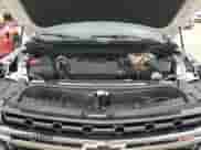 2022 Chevrolet Tahoe Z71 z VIN 1GNSKPKL4NR220013, wystawiony jako Copart lot #74078424 z przebiegiem 23 850 mil mil oraz Nie do naprawy • Non repairable. Historia ofert i sprzedaży dostępna na DreamBid. Obrazek 11.