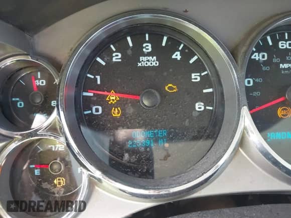 2011 Chevrolet Silverado 2500HD Work Truck с VIN 1GC1KVCG4BF261071, выставлен на аукционе IAAI как лот 41392452 с пробегом 225 391 миль миль и . История ставок и продаж доступна на DreamBid. Изображение 15.