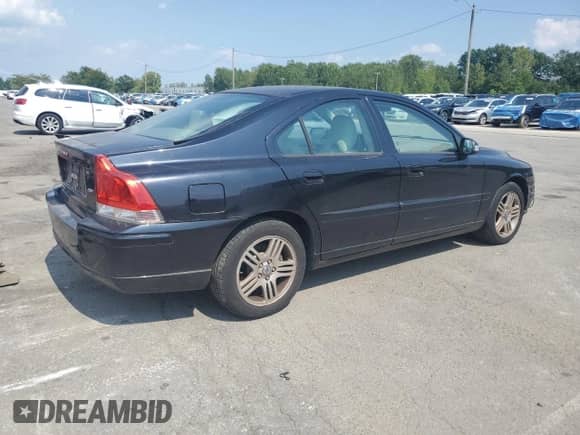 2007 Volvo S60 2.5L Turbo с VIN YV1RS592372616688, выставлен на аукционе Copart как лот 69246875 с пробегом 173 124 миль миль и Списание • Salvage title. История ставок и продаж доступна на DreamBid. Изображение 3.