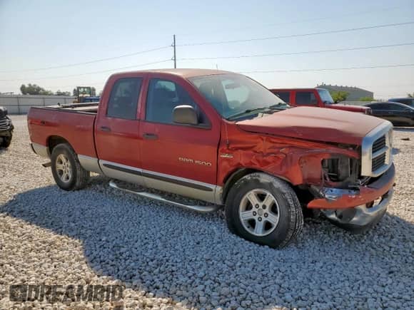 2006 Dodge 1500 SLT with VIN 1D7HU18266S566833, listed as a Copart auction lot 80712925 with 217,807 mi miles and Salvage title. Bid and sale history available at DreamBid. Image 4.