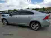 2013 Volvo S60 T5 с VIN YV1612FH4D2208886, выставлен на аукционе Copart как лот 68046425 с пробегом 159 100 миль миль и Списание • Salvage title. История ставок и продаж доступна на DreamBid. Изображение 2.