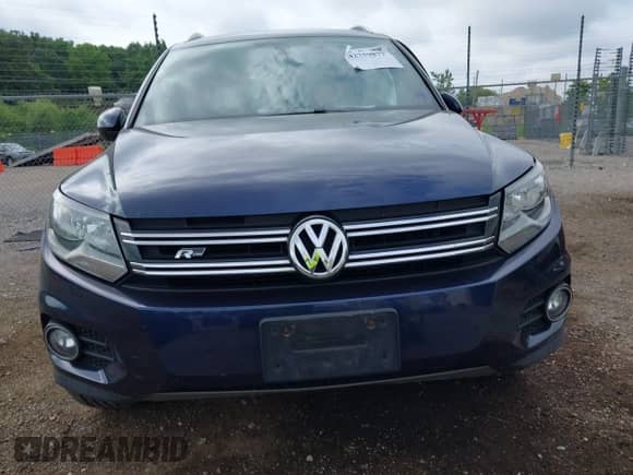 2016 Volkswagen Tiguan SEL с VIN WVGBV7AX0GW076285, выставлен на аукционе IAAI как лот 42759877 с пробегом 119 956 миль миль и . История ставок и продаж доступна на DreamBid. Изображение 12.