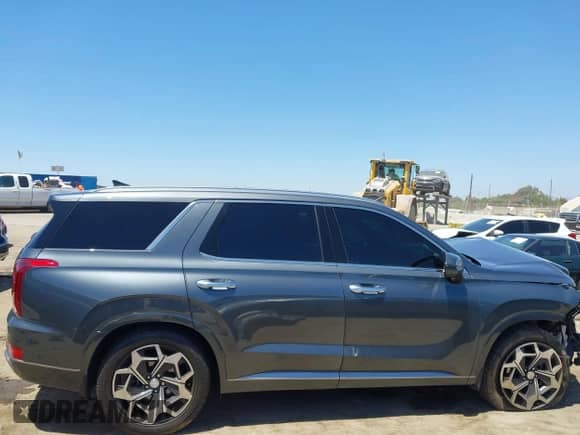 2022 Hyundai Palisade Calligraphy с VIN KM8R74HE0NU359581, выставлен на аукционе IAAI как лот 42866288 с пробегом 76 311 миль миль и . История ставок и продаж доступна на DreamBid. Изображение 13.