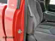 2005 Chevrolet Silverado 1500 z VIN 1GCEC14X45Z352690, wystawiony jako Copart lot #63140875 z przebiegiem 105 293 mil mil oraz Szkoda całkowita • Salvage title. Historia ofert i sprzedaży dostępna na DreamBid. Obrazek 10.