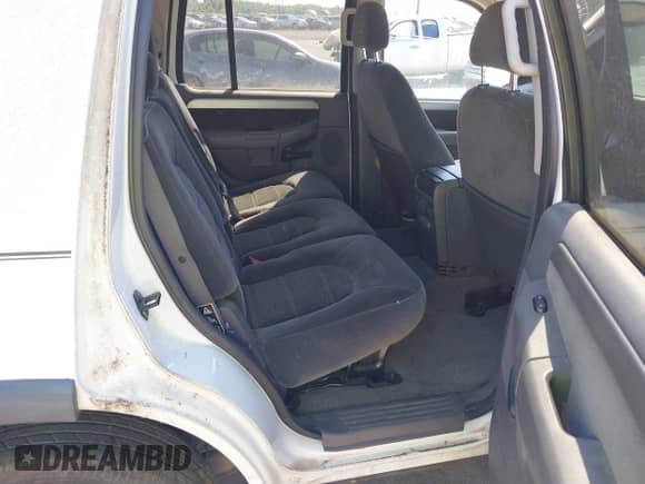 2003 Ford Explorer XLT с VIN 1FMZU63K53ZA91435, выставлен на аукционе IAAI как лот 43374159 с пробегом 166 248 миль миль и . История ставок и продаж доступна на DreamBid. Изображение 8.