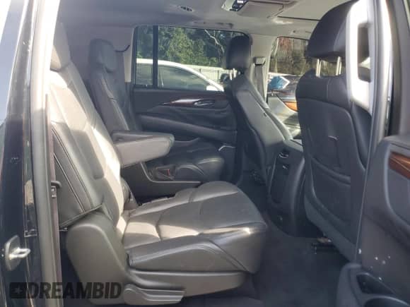 2015 Cadillac Escalade ESV Premium с VIN 1GYS3TKJ6FR614072, выставлен на аукционе Copart как лот 84925925 с пробегом 133 949 миль миль и Списание • Salvage title. История ставок и продаж доступна на DreamBid. Изображение 11.