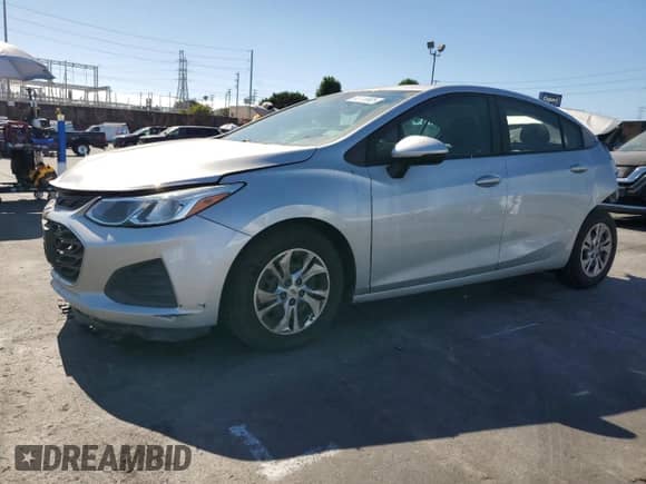 2019 Chevrolet Cruze с VIN 1G1BJ5SM8K7106508, выставлен на аукционе Copart как лот 66558665 с пробегом 117 708 миль миль и Списание • Salvage title. История ставок и продаж доступна на DreamBid. Изображение 1.