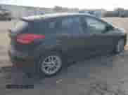 2015 Ford Focus SE z VIN 1FADP3K22FL252729, wystawiony jako Copart lot #85734185 z przebiegiem 154 763 mil mil oraz Szkoda całkowita • Salvage title. Historia ofert i sprzedaży dostępna na DreamBid. Obrazek 3.