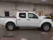 2016 Nissan Frontier SV with VIN 1N6AD0EV0GN745032, listed as a IAAI auction lot 41495293 with 116,661 mi miles and . Bid and sale history available at DreamBid. Image 14.