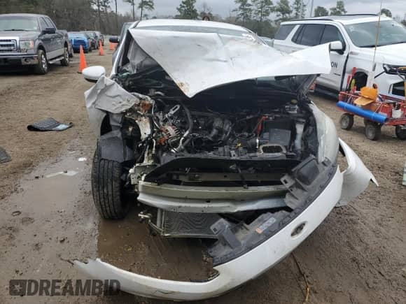 2019 Ford Fiesta S с VIN 3FADP4AJXKM140025, выставлен на аукционе Copart как лот 50022705 с пробегом Не указан миль и Списание • Salvage title. История ставок и продаж доступна на DreamBid. Изображение 5.