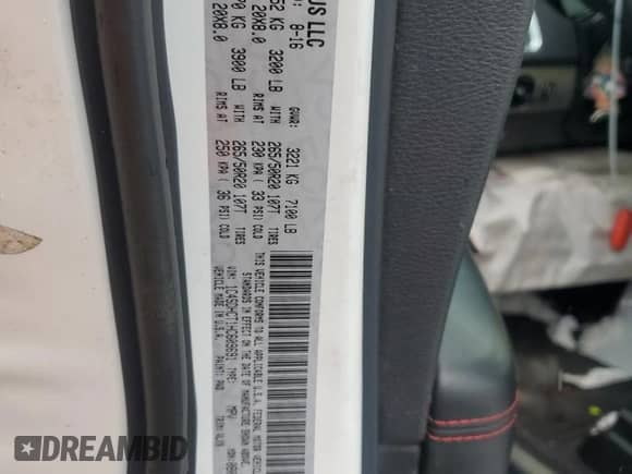 2017 Dodge Durango R/T z VIN 1C4SDHCT1HC609691, wystawiony jako Copart lot #59433395 z przebiegiem 124 502 mil mil oraz Szkoda całkowita • Salvage title. Historia ofert i sprzedaży dostępna na DreamBid. Obrazek 13.
