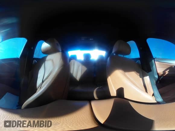 2017 BMW 5 Series 540i с VIN WBAJE5C30HG913611, выставлен на аукционе IAAI как лот 41469977 с пробегом 124 577 миль миль и . История ставок и продаж доступна на DreamBid. Изображение 19.