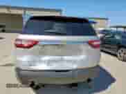 2018 Chevrolet Traverse LS с VIN 1GNERFKW9JJ143404, выставлен на аукционе Copart как лот 71166085 с пробегом 184 666 миль миль и Списание • Salvage title. История ставок и продаж доступна на DreamBid. Изображение 6.