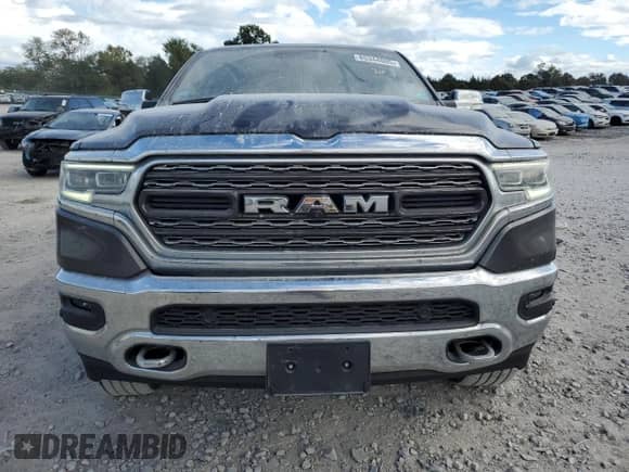 2021 Ram 1500 Limited z VIN 1C6SRFHM9MN806590, wystawiony jako Copart lot #85344005 z przebiegiem 64 549 mil mil oraz Szkoda całkowita • Salvage title. Historia ofert i sprzedaży dostępna na DreamBid. Obrazek 5.