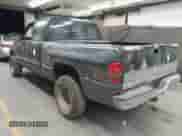 1996 Dodge 1500 z VIN 3B7HF13Z4TM123738, wystawiony jako IAAI lot #42866511 z przebiegiem 186 605 mil mil oraz . Historia ofert i sprzedaży dostępna na DreamBid. Obrazek 3.