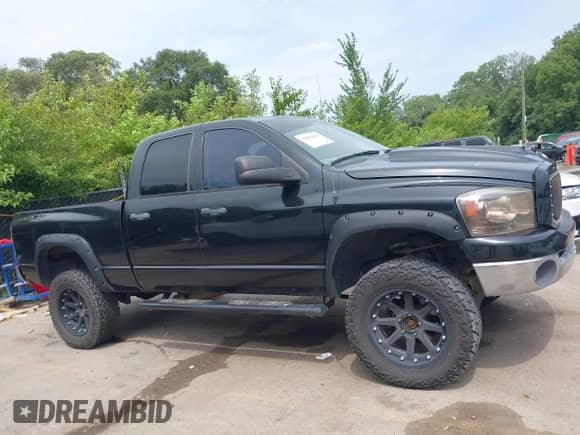 2007 Dodge 1500 SLT with VIN 1D7HU18277S221439, listed as a IAAI auction lot 42804843 with 143,815 mi miles and . Bid and sale history available at DreamBid. Image 14.