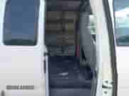 2009 Ford Econoline Cargo Commercial с VIN 1FTNE24W89DA31505, выставлен на аукционе IAAI как лот 42066233 с пробегом 267 327 миль миль и . История ставок и продаж доступна на DreamBid. Изображение 8.