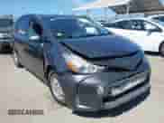 2015 Toyota Prius Two z VIN JTDZN3EU1FJ023490, wystawiony jako IAAI lot #42708105 z przebiegiem 253 586 mil mil oraz . Historia ofert i sprzedaży dostępna na DreamBid. Obrazek 1.