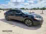 2016 Nissan Altima S with VIN 1N4AL3AP2GC135486, listed as a Copart auction lot 84363525 with 196,651 mi miles and Clean title. Bid and sale history available at DreamBid. Image 4.