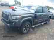 2019 Toyota Tacoma SR5 с VIN 3TMAZ5CN5KM095489, выставлен на аукционе IAAI как лот 42634067 с пробегом 37 078 миль миль и . История ставок и продаж доступна на DreamBid. Изображение 2.