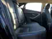 2013 Hyundai Elantra z VIN KMHD35LE5DU023037, wystawiony jako Copart lot #87412565 z przebiegiem 108 898 mil mil oraz Szkoda całkowita • Salvage title. Historia ofert i sprzedaży dostępna na DreamBid. Obrazek 10.