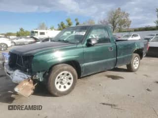 2005 Chevrolet Silverado 1500 Work Truck z VIN 1GCEC14X15Z175256, wystawiony jako Copart lot #82282725 z przebiegiem 234 301 mil mil oraz Czysty tytuł • Clean title. Historia ofert i sprzedaży dostępna na DreamBid. Obrazek 1.