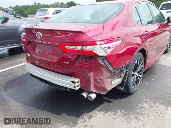 2018 Toyota Camry SE с VIN 4T1B11HK2JU540117, выставлен на аукционе IAAI как лот 43180493 с пробегом 244 584 миль миль и . История ставок и продаж доступна на DreamBid. Изображение 18.