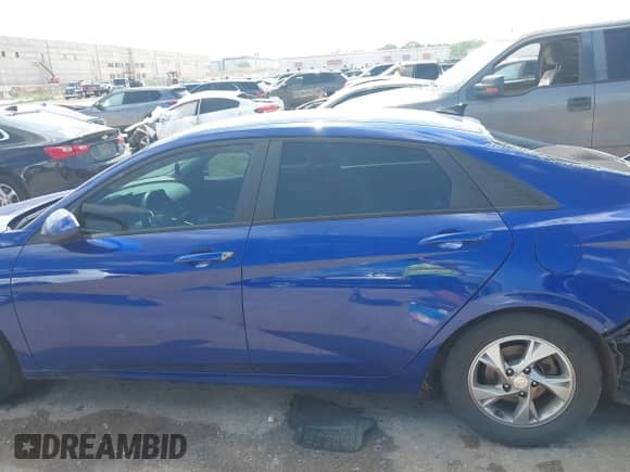 2021 Hyundai Elantra SE с VIN 5NPLL4AG8MH014891, выставлен на аукционе IAAI как лот 42737385 с пробегом 107 929 миль миль и . История ставок и продаж доступна на DreamBid. Изображение 14.