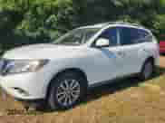 2014 Nissan Pathfinder S with VIN 5N1AR2MNXEC650905, listed as a IAAI auction lot 42340137 with 140,029 mi miles and . Bid and sale history available at DreamBid. Image 1.