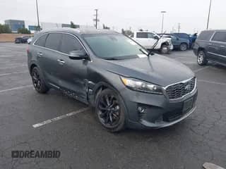 2020 Kia Sorento EX with VIN 5XYPH4A55LG665371, listed as a IAAI auction lot 41719572 with 87,759 mi miles and . Bid and sale history available at DreamBid. Image 1.