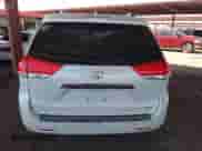 2014 Toyota Sienna XLE с VIN 5TDYK3DCXES521671, выставлен на аукционе IAAI как лот 42655969 с пробегом 113 935 миль миль и . История ставок и продаж доступна на DreamBid. Изображение 17.