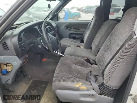 1998 Dodge 1500 с VIN 3B7HC13Y0WG230899, выставлен на аукционе Copart как лот 56101064 с пробегом 227 690 миль миль и Чистый • Clean title. История ставок и продаж доступна на DreamBid. Изображение 7.