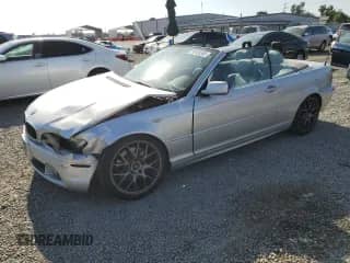 2004 BMW 3 Series 330Ci with VIN WBABW53444PL47375, listed as a Copart auction lot 62426555 with 162,212 mi miles and Salvage title. Bid and sale history available at DreamBid. Image 1.