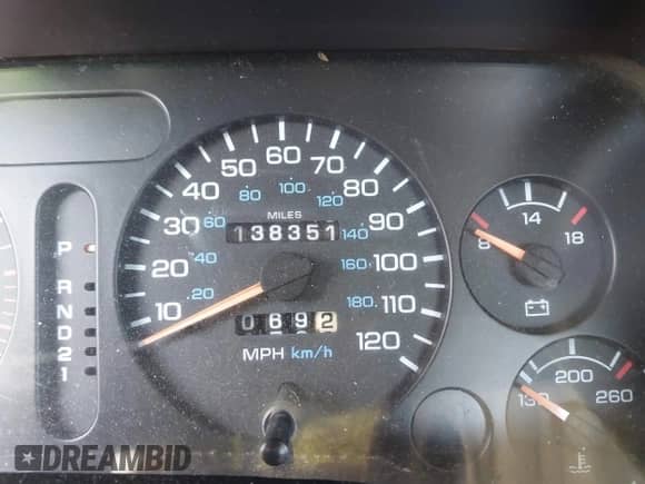 1996 Dodge 1500 with VIN 3B7HC13Y3TG157426, listed as a IAAI auction lot 42007340 with 138,351 mi miles and . Bid and sale history available at DreamBid. Image 7.