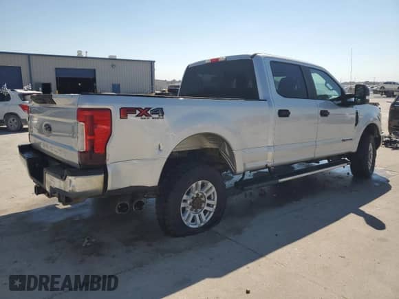 2017 Ford F-250 Lariat с VIN 1FT7W2BT7HED84809, выставлен на аукционе Copart как лот 87221375 с пробегом 116 381 миль миль и Списание • Salvage title. История ставок и продаж доступна на DreamBid. Изображение 3.