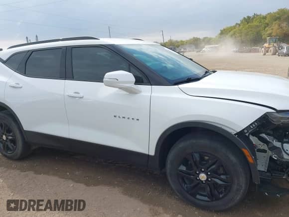 2022 Chevrolet Blazer LT with VIN 3GNKBHR45NS141869, listed as a IAAI auction lot 43447795 with 33,580 mi miles and . Bid and sale history available at DreamBid. Image 14.