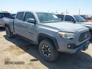 2019 Toyota Tacoma SR5 с VIN 5TFDZ5BN4KX043893, выставлен на аукционе IAAI как лот 42032314 с пробегом 189 364 миль миль и . История ставок и продаж доступна на DreamBid. Изображение 1.