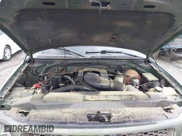 2002 Ford F-150 XLT с VIN 1FTRW08L42KE05595, выставлен на аукционе IAAI как лот 42108052 с пробегом Не указан миль и . История ставок и продаж доступна на DreamBid. Изображение 10.